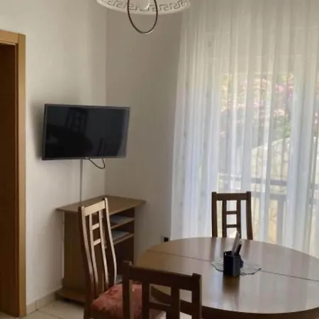 Bridi Okrug Donji - Two Bedroom 1 *